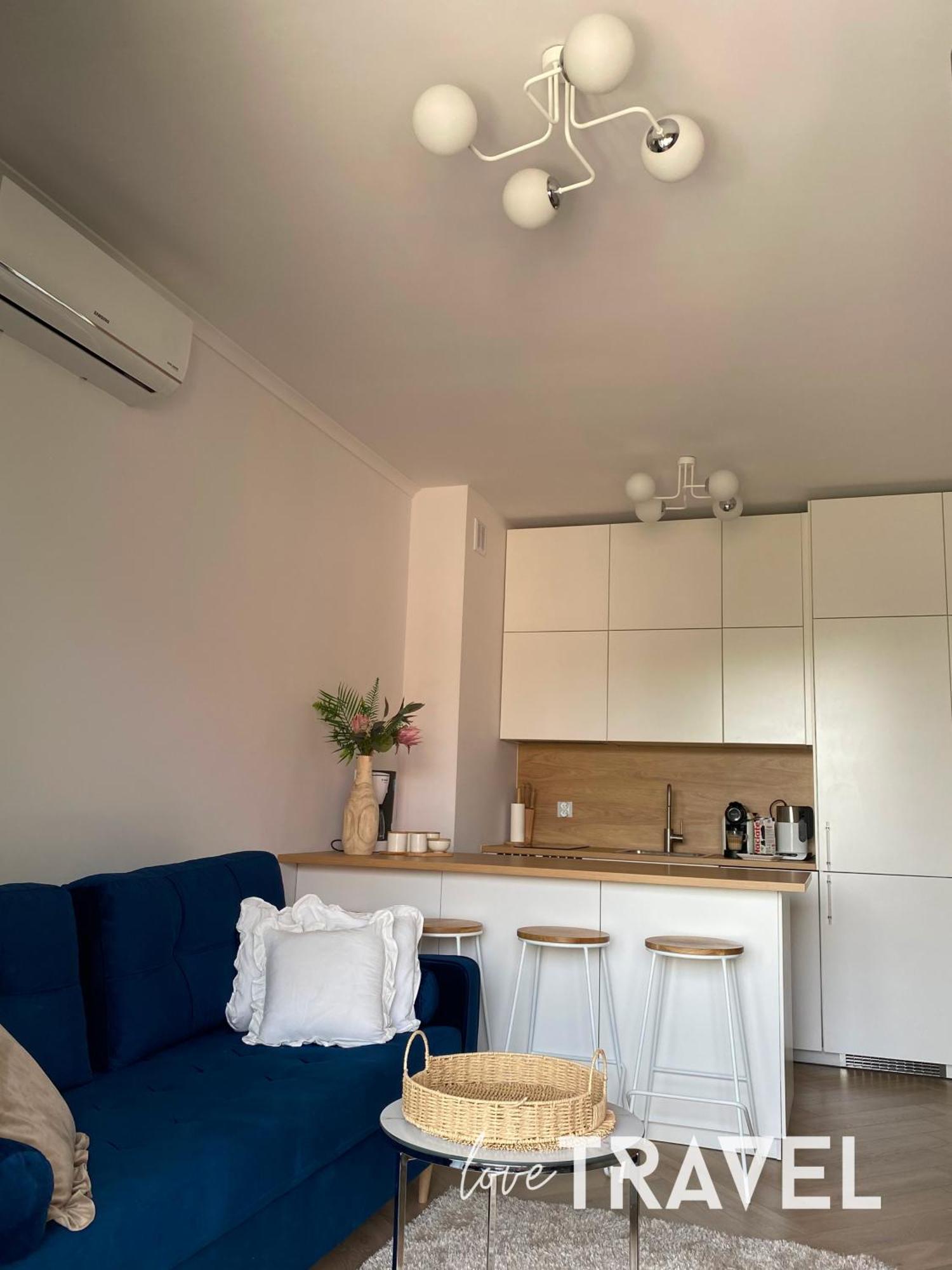 Travel - Targowa 4 *
